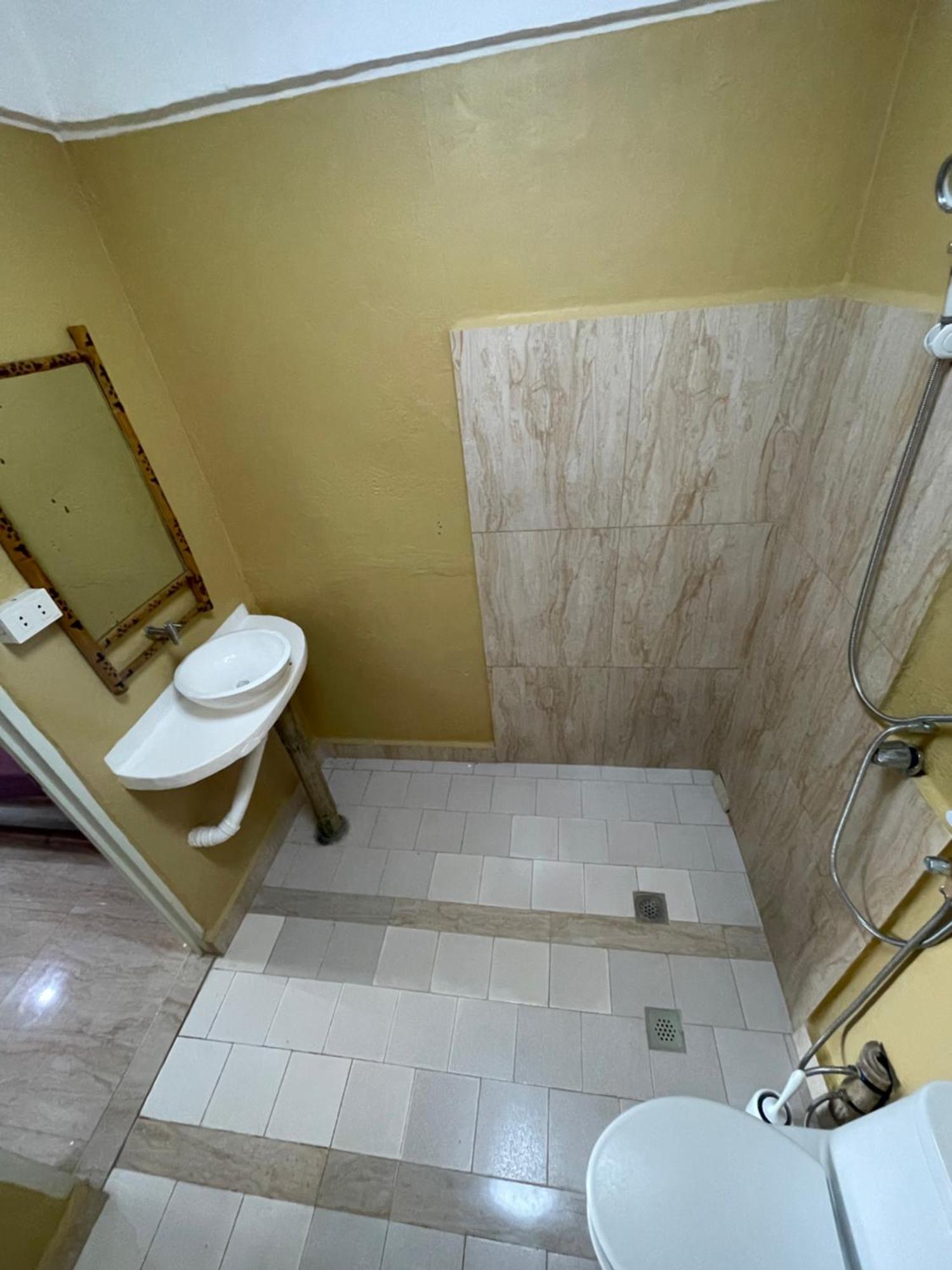 Voodoo House Bed and Breakfast Lalao Εξωτερικό φωτογραφία